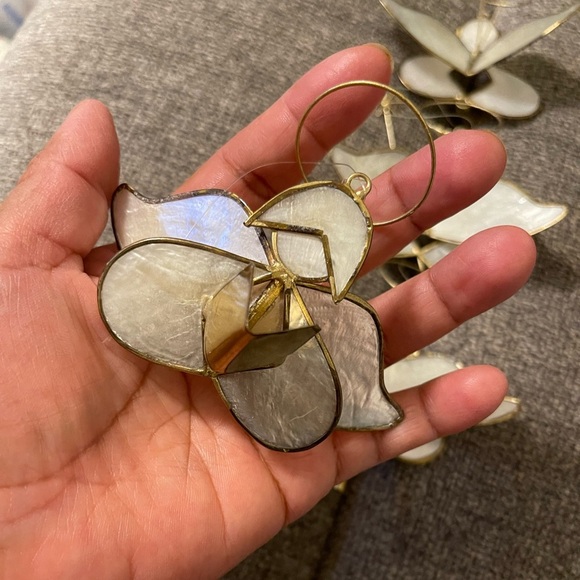 Vintage Capiz Shell Choir Angel ornaments - Picture 7 of 7